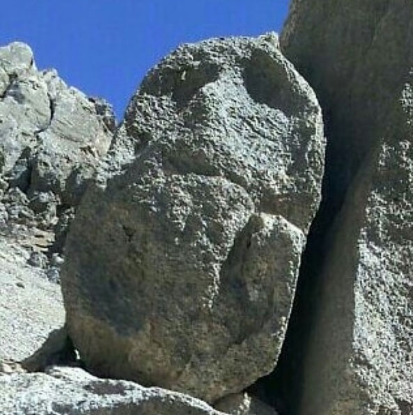 تخریب آثار باستانی