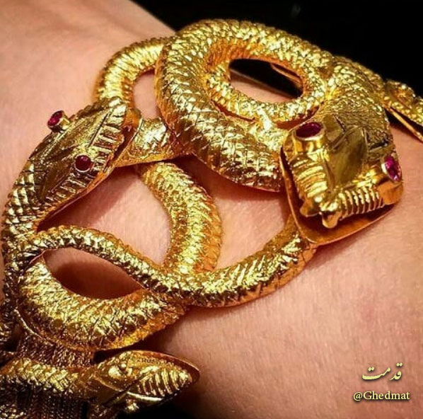 شناخت آثار زیر خاک